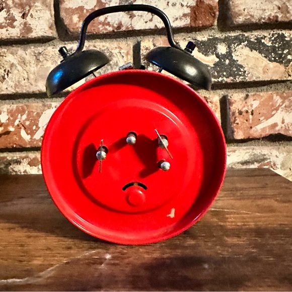 Vintage Sunbeam 101 Dalmatians Clock - Picture 5 of 8